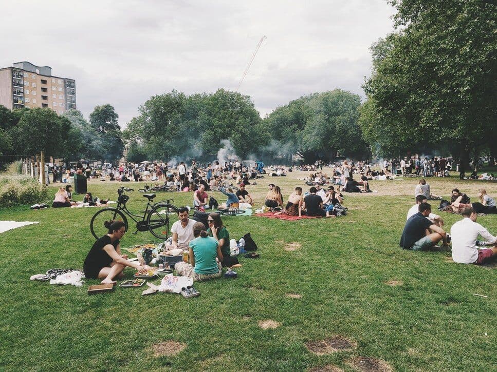 London Fields. Image by Robert Bye.