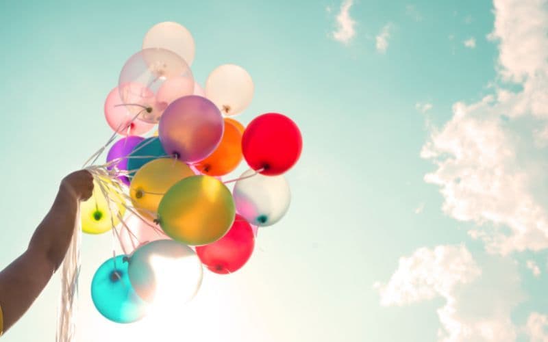 Summer Kick Off Party with Vonder